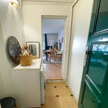 Spacieux En Plein Coeur De Apartament